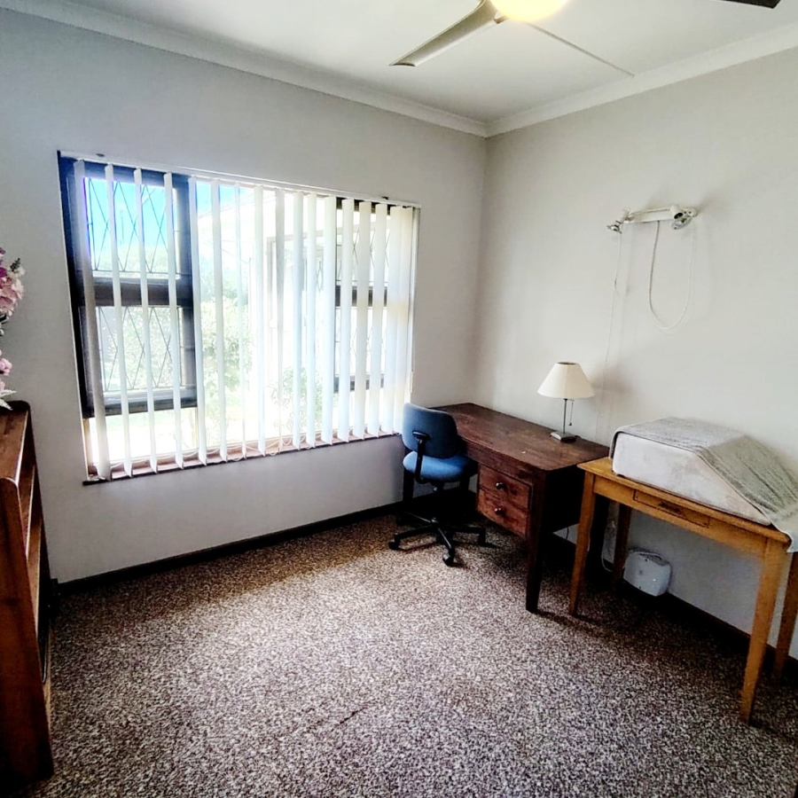 5 Bedroom Property for Sale in Vincent Heights Eastern Cape